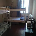 Crew Lighthouse Hostal *