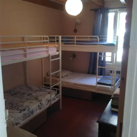 Hostel Crew Lighthouse